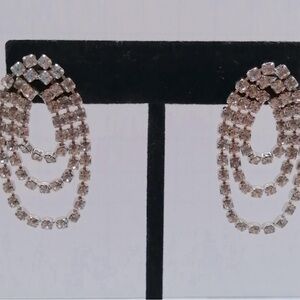 High Quality Vintage Rhinestone Earrings, Tear/Long Oval